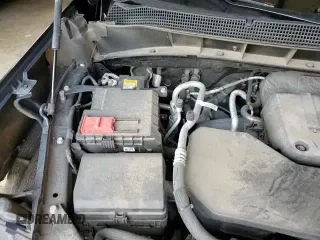 2022 Chevrolet Silverado 1500 Custom z VIN 1GCPYBEK5NZ209752, wystawiony jako Copart lot #69299255 z przebiegiem 113 761 mil mil oraz Szkoda całkowita • Salvage title. Historia ofert i sprzedaży dostępna na DreamBid. Obrazek 13.