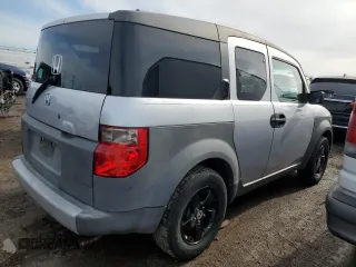 2003 Honda Element EX with VIN 5J6YH28513L039040, listed as a Copart auction lot 50577395 with 201,102 mi miles and Clean Title. Bid and sale history available at DreamBid. Image 3.