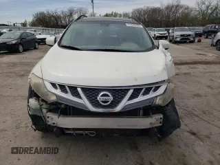 2014 Nissan Murano LE z VIN JN8AZ1MW5EW507581, wystawiony jako Copart lot #51518295 z przebiegiem 134 714 mil mil oraz Szkoda całkowita • Salvage title. Historia ofert i sprzedaży dostępna na DreamBid. Obrazek 5.