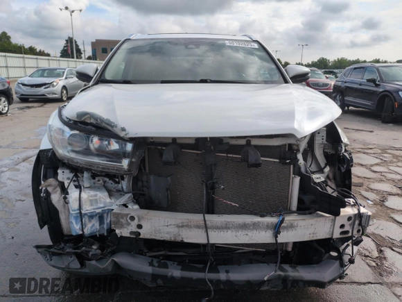 2018 Toyota Highlander Limited with VIN 5TDDZRFH5JS830030, listed as a Copart auction lot 60102625 with 106,589 mi miles and Salvage title. Bid and sale history available at DreamBid. Image 5.