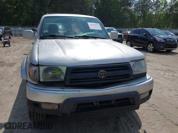 1999 Toyota 4Runner Limited z VIN JT3GN87R3X0120022, wystawiony jako IAAI lot #42219594 z przebiegiem 533 276 mil mil oraz . Historia ofert i sprzedaży dostępna na DreamBid. Obrazek 6.