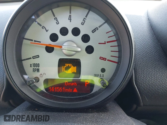 2013 MINI Countryman with VIN WMWZB3C57DWR35414, listed as a IAAI auction lot 41771890 with 141,561 mi miles and . Bid and sale history available at DreamBid. Image 7.
