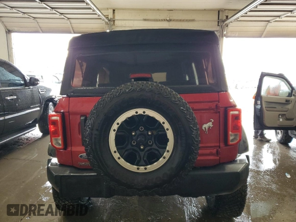 2021 Ford Bronco с VIN 1FMEE5DP8MLA72186, выставлен на аукционе Copart как лот 54100605 с пробегом 60 653 миль миль и Списание • Salvage title. История ставок и продаж доступна на DreamBid. Изображение 6.