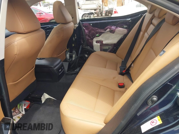 2018 Lexus IS 300 with VIN JTHC81D23J5028949, listed as a IAAI auction lot 42347874 with 60,895 mi miles and . Bid and sale history available at DreamBid. Image 8.