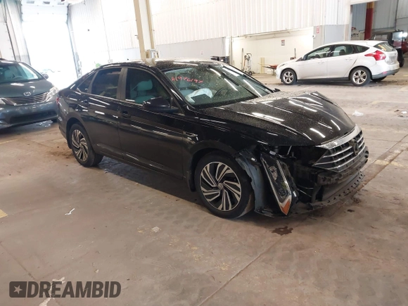 2020 Volkswagen Jetta SEL с VIN 3VWEB7BU6LM017747, выставлен на аукционе IAAI как лот 41976197 с пробегом 86 477 миль миль и . История ставок и продаж доступна на DreamBid. Изображение 1.