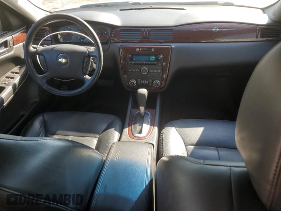 2011 Chevrolet Impala LT Fleet z VIN 2G1WG5EKXB1319354, wystawiony jako Copart lot #52773015 z przebiegiem 224 677 mil mil oraz Szkoda całkowita • Salvage title. Historia ofert i sprzedaży dostępna na DreamBid. Obrazek 8.