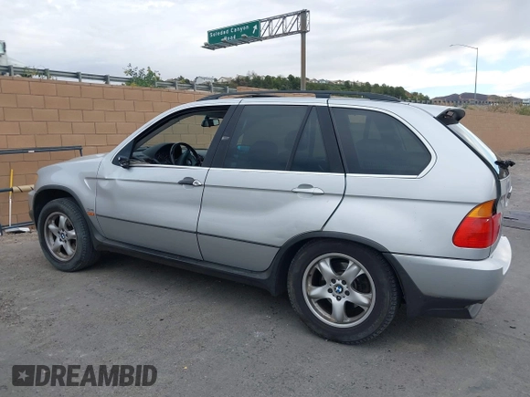 2001 BMW X5 4.4i with VIN WBAFB33541LH20155, listed as a IAAI auction lot 41078904 with 172,762 mi miles. Bid and sale history available at carsss.com. Image 14.