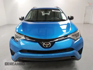 2018 Toyota RAV4 LE with VIN JTMBFREV5JD256838, listed as a Copart auction lot 48134385 with 59,831 mi miles and Clean Title. Bid and sale history available at DreamBid. Image 5.