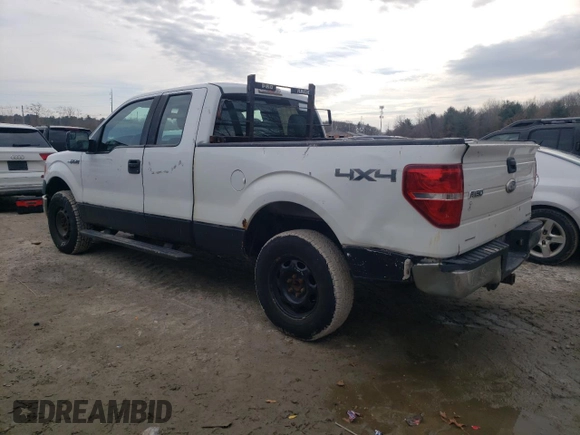 2011 Ford F-150 XL z VIN 1FTEX1EM2BFC82144, wystawiony jako Copart lot #47482595 z przebiegiem 302 757 mil mil oraz Czysty tytuł • Clean title. Historia ofert i sprzedaży dostępna na DreamBid. Obrazek 2.