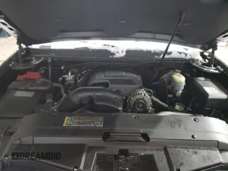 2010 Chevrolet Tahoe LT z VIN 1GNUKBE03AR186637, wystawiony jako Copart lot #44437825 z przebiegiem 223 361 mil mil oraz Szkoda całkowita • Salvage title. Historia ofert i sprzedaży dostępna na DreamBid. Obrazek 13.