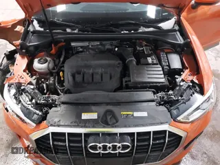 2023 Audi Q3 S line Premium z VIN WA1DECF3XP1112714, wystawiony jako IAAI lot #41918405 z przebiegiem 30 969 mil mil oraz . Historia ofert i sprzedaży dostępna na DreamBid. Obrazek 10.
