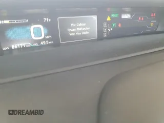 2017 Toyota Prius Plus z VIN JTDKARFPXH3034696, wystawiony jako Copart lot #59569325 z przebiegiem 86 171 mil mil oraz Szkoda całkowita • Salvage title. Historia ofert i sprzedaży dostępna na DreamBid. Obrazek 9.