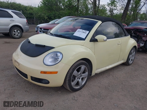 2006 Volkswagen Beetle с VIN 3VWSF31Y56M321421, выставлен на аукционе IAAI как лот 42172808 с пробегом 160 238 миль миль и . История ставок и продаж доступна на DreamBid. Изображение 17.