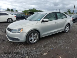 2011 Volkswagen Jetta TDI z VIN 3VWLL7AJ3BM079357, wystawiony jako Copart lot #58485125 z przebiegiem 183 089 mil mil oraz Czysty tytuł • Clean title. Historia ofert i sprzedaży dostępna na DreamBid. Obrazek 1.