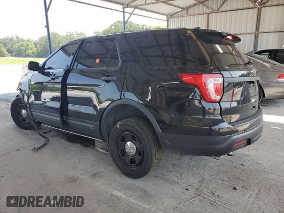 2019 Ford Police Interceptor Utility z VIN 1FM5K8AT5KGB23936, wystawiony jako Copart lot #64471014 z przebiegiem Nie podano mil oraz Szkoda całkowita • Salvage title. Historia ofert i sprzedaży dostępna na DreamBid. Obrazek 2.