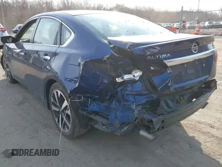 2018 Nissan Altima SR with VIN 1N4AL3AP1JC133204, listed as a IAAI auction lot 41780670 with 97,966 mi miles and . Bid and sale history available at DreamBid. Image 6.