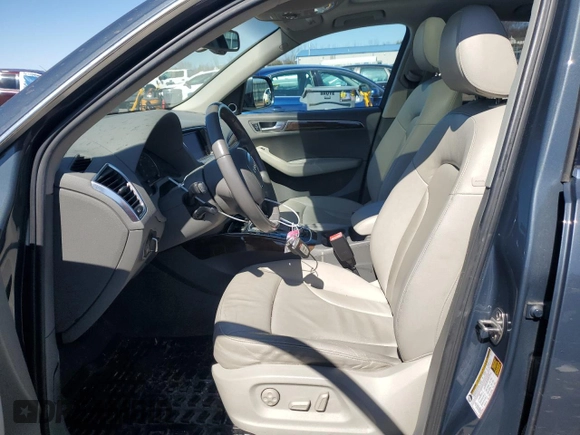 2011 Audi Q5 3.2L Premium Plus with VIN WA1DKAFP4BA043561, listed as a Copart auction lot 49169415 with 162,473 mi miles and Salvage Title. Bid and sale history available at carsss.com. Image 7.