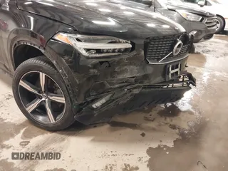 2019 Volvo XC90 R-Design with VIN YV4A22PM6K1506042, listed as a IAAI auction lot 41565752 with 93,098 mi miles. Bid and sale history available at carsss.com. Image 6.