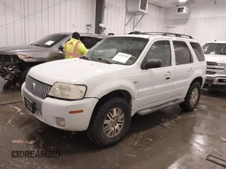 2006 Mercury Mariner Luxury с VIN 4M2YU57116DJ03832, выставлен на аукционе IAAI как лот 41790719 с пробегом 161 978 миль миль и . История ставок и продаж доступна на DreamBid. Изображение 21.