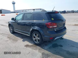 2017 Dodge Journey Crossroad Plus with VIN 3C4PDDGGXHT565352, listed as a IAAI auction lot 42514578 with 115,171 mi miles and . Bid and sale history available at DreamBid. Image 3.