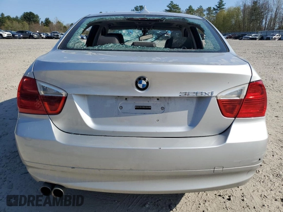2008 BMW 3 Series 328xi with VIN WBAVC73538KX91988, listed as a Copart auction lot 54673065 with 188,012 mi miles and Clean title. Bid and sale history available at DreamBid. Image 6.