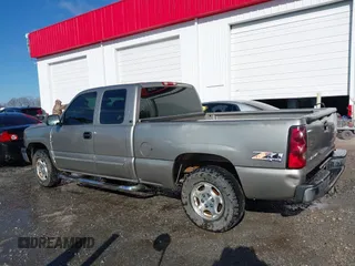 2003 Chevrolet Silverado 1500 with VIN 2GCEK19T431124042, listed as a IAAI auction lot 41252015 with 165,099 mi miles. Bid and sale history available at carsss.com. Image 14.