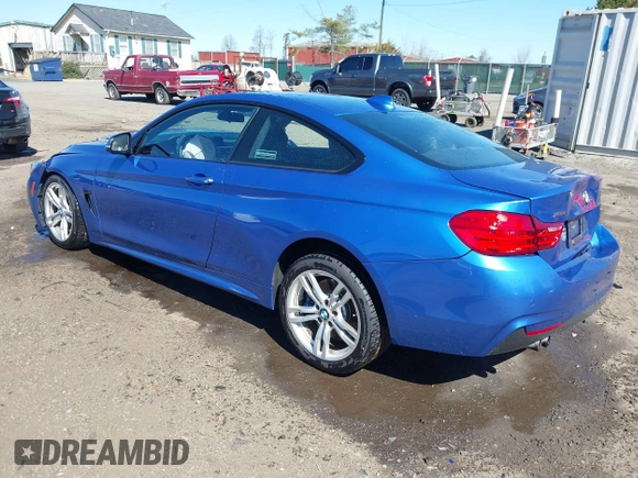 2014 BMW 4 Series 428i xDrive z VIN WBA3N5C50EF715770, wystawiony jako IAAI lot #41803713 z przebiegiem 77 602 mil mil oraz . Historia ofert i sprzedaży dostępna na DreamBid. Obrazek 3.