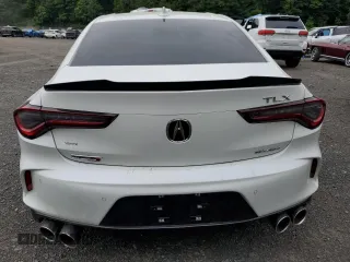 2022 Acura TLX Type S with VIN 19UUB7F04NA001490, listed as a Copart auction lot 61413455 with 29,690 mi miles and Salvage title. Bid and sale history available at DreamBid. Image 6.