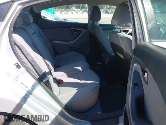 2013 Hyundai Elantra GLS z VIN 5NPDH4AE4DH333340, wystawiony jako IAAI lot #42068261 z przebiegiem 122 863 mil mil oraz . Historia ofert i sprzedaży dostępna na DreamBid. Obrazek 8.
