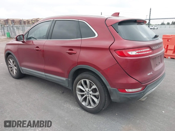 2015 Lincoln MKC with VIN 5LMCJ1A97FUJ30994, listed as a IAAI auction lot 42159219 with 180,802 mi miles. Bid and sale history available at carsss.com. Image 3.