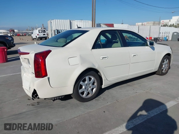 2005 Cadillac CTS z VIN 1G6DP567350152234, wystawiony jako IAAI lot #41657691 z przebiegiem 64 876 mil mil oraz . Historia ofert i sprzedaży dostępna na DreamBid. Obrazek 4.