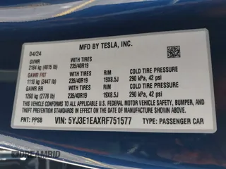 2024 Tesla Model 3 z VIN 5YJ3E1EAXRF751577, wystawiony jako IAAI lot #41831992 z przebiegiem 11 mil mil oraz . Historia ofert i sprzedaży dostępna na DreamBid. Obrazek 9.