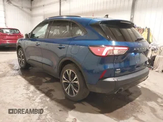 2022 Ford Escape SE with VIN 1FMCU9G60NUB52307, listed as a IAAI auction lot 41184841 with 10,823 mi miles. Bid and sale history available at carsss.com. Image 3.