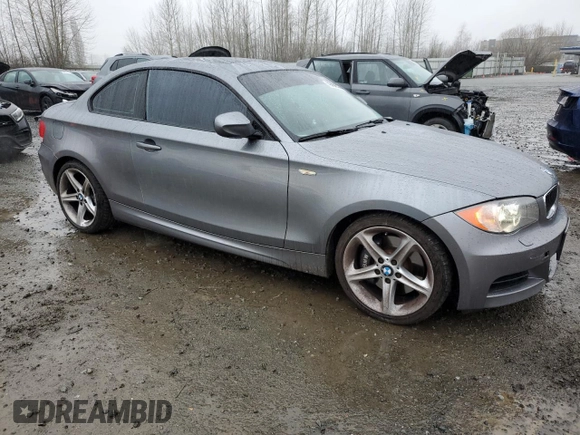 2010 BMW 1 Series 135i with VIN WBAUC7C53AVK96433, listed as a Copart auction lot 86206304 with 48,553 mi miles and Salvage Title. Bid and sale history available at DreamBid. Image 4.