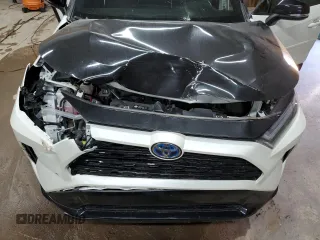 2022 Toyota RAV4 Hybrid XSE with VIN 4T3E6RFV8NU093509, listed as a Copart auction lot 55629435 with 62,477 mi miles and Salvage title. Bid and sale history available at DreamBid. Image 12.