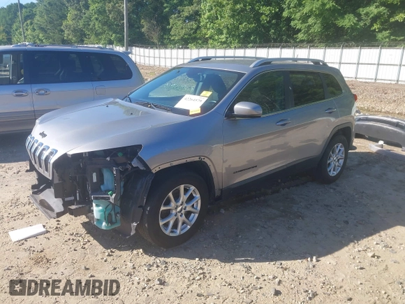2016 Jeep Cherokee Latitude with VIN 1C4PJLCB7GW351506, listed as a IAAI auction lot 42264579 with 71,021 mi miles and . Bid and sale history available at DreamBid. Image 2.