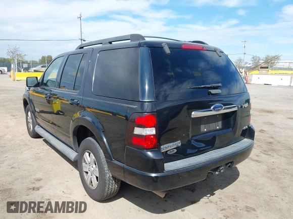 2008 Ford Explorer XLT with VIN 1FMEU73E78UA98826, listed as a IAAI auction lot 42018745 with 154,823 mi miles. Bid and sale history available at carsss.com. Image 3.