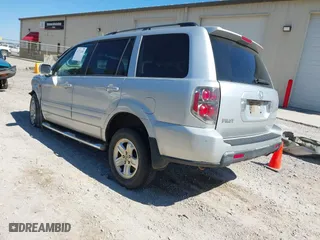2008 Honda Pilot VP with VIN 5FNYF28248B010675, listed as a IAAI auction lot 41771241 with 1 mi miles. Bid and sale history available at carsss.com. Image 3.