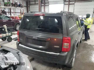 2016 Jeep Patriot High Altitude Edition with VIN 1C4NJRFB0GD632774, listed as a IAAI auction lot 41149683 with 96,495 mi miles. Bid and sale history available at carsss.com. Image 16.
