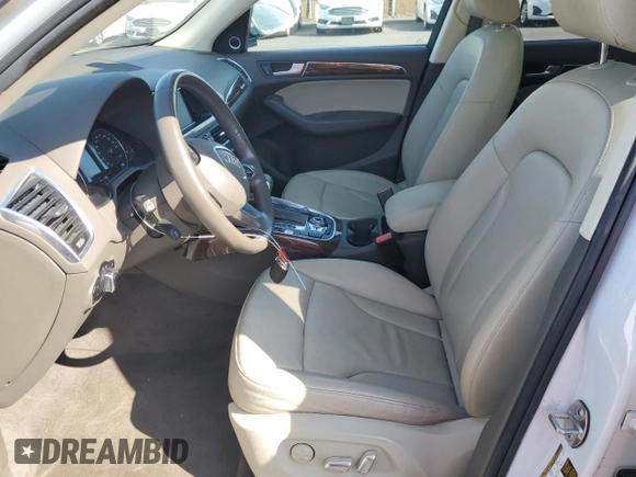 2017 Audi Q5 Premium Plus z VIN WA1L2AFP3HA001998, wystawiony jako Copart lot #60492025 z przebiegiem 58 996 mil mil oraz Szkoda całkowita • Salvage title. Historia ofert i sprzedaży dostępna na DreamBid. Obrazek 7.