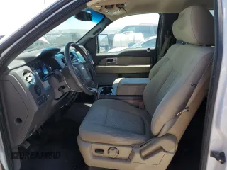 2009 Ford F-150 XL z VIN 1FTPW12V49KC61077, wystawiony jako Copart lot #60334045 z przebiegiem 135 014 mil mil oraz Szkoda całkowita • Salvage title. Historia ofert i sprzedaży dostępna na DreamBid. Obrazek 7.