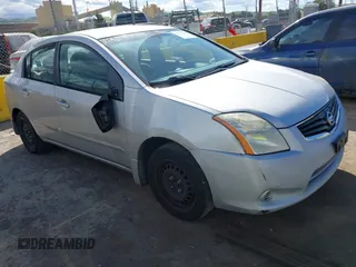 2011 Nissan Sentra S with VIN 3N1AB6AP0BL636486, listed as a IAAI auction lot 41752235 with 204,625 mi miles and . Bid and sale history available at DreamBid. Image 1.