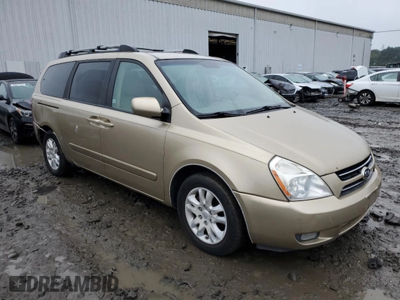 2007 Kia Sedona EX with VIN KNDMB233576140856, listed as a Copart auction lot 66734014 with 153,197 mi miles and Clean Title. Bid and sale history available at carsss.com. Image 4.