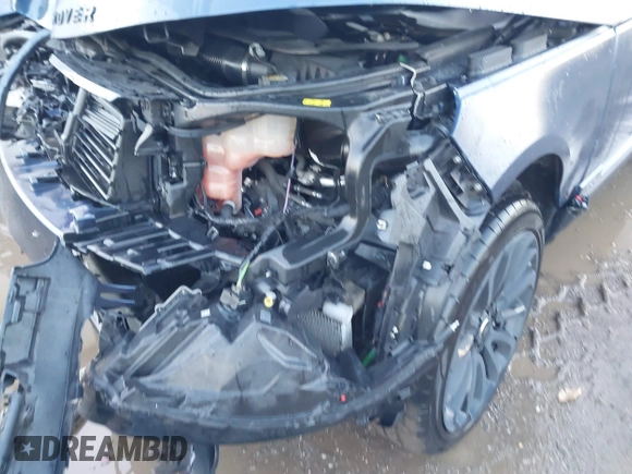 2020 Land Rover Range Rover Autobiography с VIN SALGV5SE5LA401539, выставлен на аукционе IAAI как лот 41394368 с пробегом 35 631 миль миль и . История ставок и продаж доступна на DreamBid. Изображение 19.
