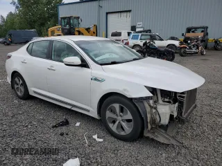 2014 Kia Optima Hybrid LX with VIN KNAGM4AD0E5070309, listed as a Copart auction lot 66709334 with 0 mi miles and Salvage Title. Bid and sale history available at carsss.com. Image 4.