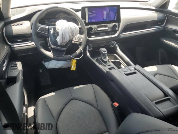 2024 Toyota Highlander XLE z VIN 5TDAAAB52RS047539, wystawiony jako Copart lot #42517925 z przebiegiem 7 614 mil mil oraz Czysty tytuł • Clean title. Historia ofert i sprzedaży dostępna na DreamBid. Obrazek 8.