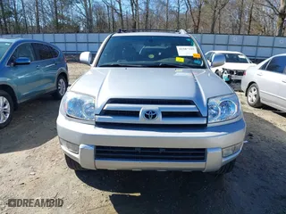 2004 Toyota 4Runner Limited with VIN JTEBU17R740036034, listed as a IAAI auction lot 41587335 with 199,884 mi miles. Bid and sale history available at carsss.com. Image 13.
