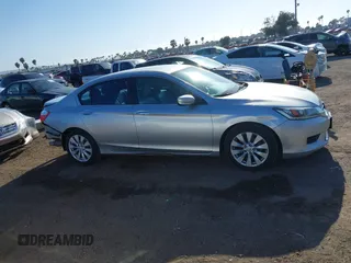 2014 Honda Accord Sedan LX with VIN 1HGCR2F39EA204167, listed as a IAAI auction lot 42086879 with 129,596 mi miles. Bid and sale history available at carsss.com. Image 14.