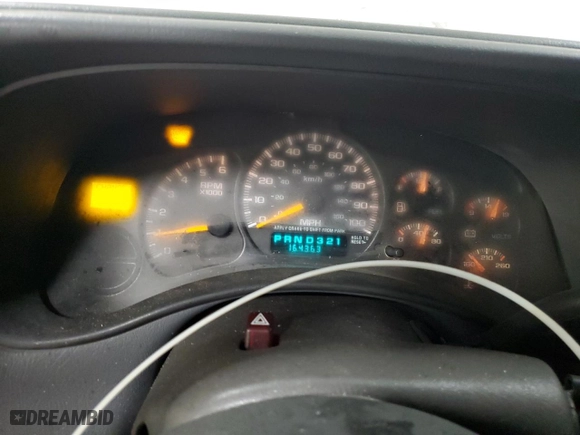 2000 Chevrolet Silverado 1500 LS with VIN 2GCEK19T6Y1315534, listed as a Copart auction lot 41750145 with 164,363 mi miles and Salvage Title. Bid and sale history available at carsss.com. Image 9.