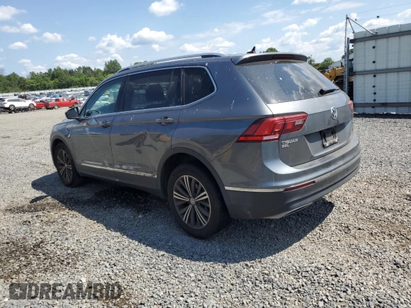 2018 Volkswagen Tiguan SEL z VIN 3VV2B7AX5JM065899, wystawiony jako Copart lot #65825635 z przebiegiem 115 677 mil mil oraz Szkoda całkowita • Salvage title. Historia ofert i sprzedaży dostępna na DreamBid. Obrazek 2.